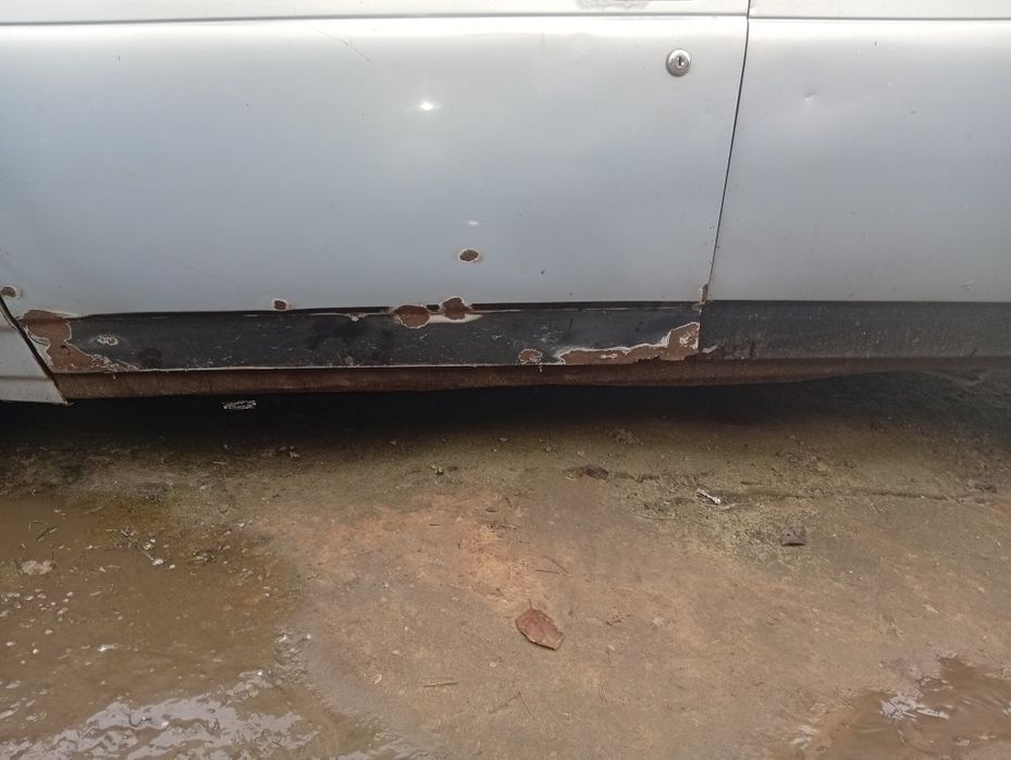 Продам машину 2112