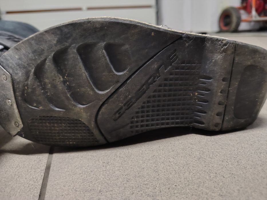 Dziecięce buty motocrossowe Gearne SGJ 34