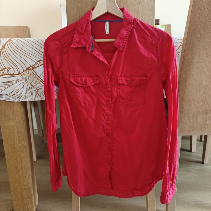 Koszula Reserved w ciekawym różowo czerwonym kolorze