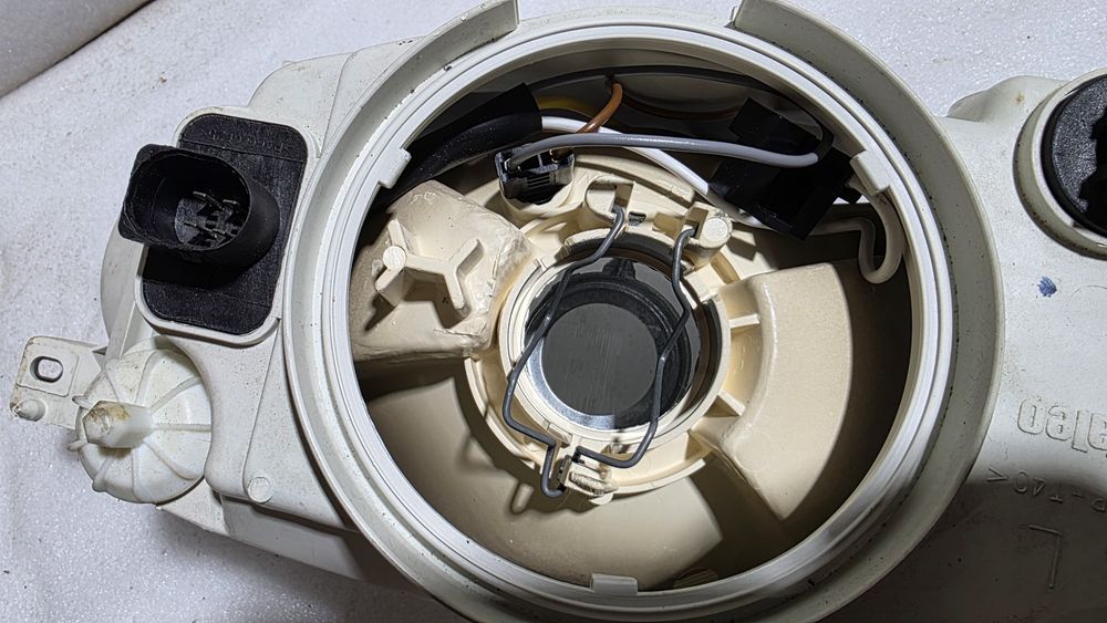 Lampa lewy przód vw golf 3 III 1H6 nowa oryginał