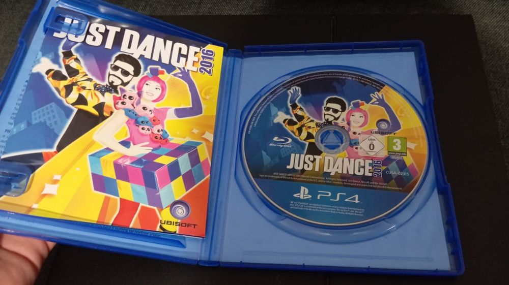 PlayStation 4 ( troco por 1080 ti ou 4060 )