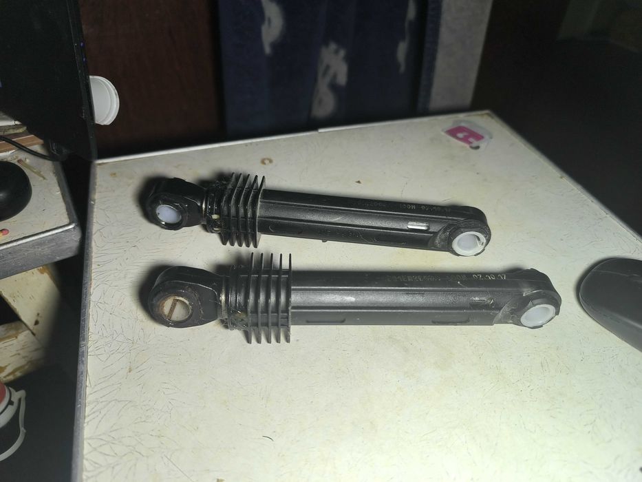 Амортизатори від пральної машини LG