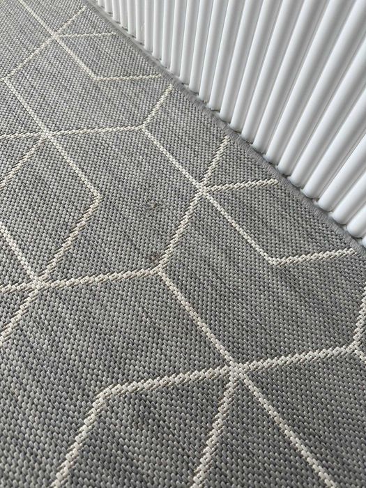 Килим сірий JYSK