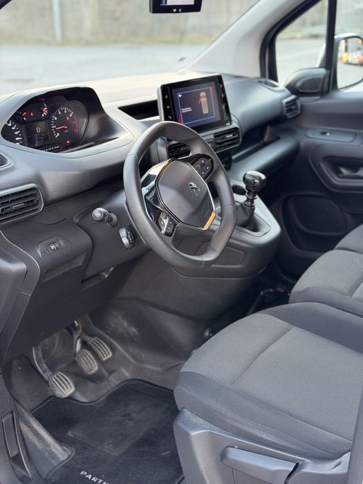 IVA Dedutível  para empresas Peugeot Partner 1.5 Blue-HDi Premium L1 | 131 CV | 2022 | Excelente Estado