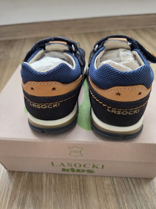 Sandałki chłopięce