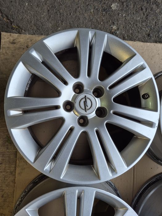 Felgi aluminiowe Opel 17cali 5x110 Vectra C Signum