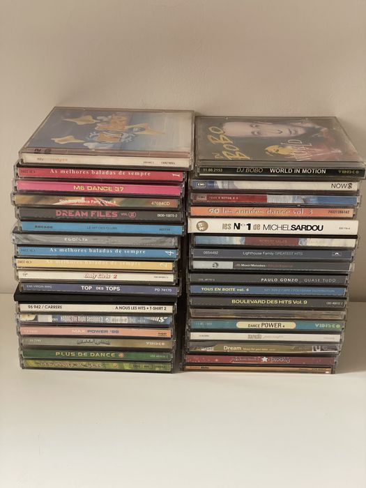 Dvds e cds antigos - bom preço- algumas preciosidades