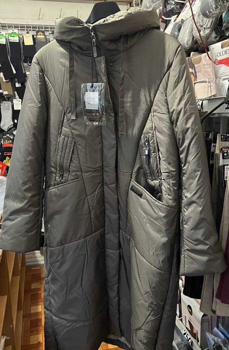 Зимове Пальто жіноче р.48-50
Утеплювач Верблюжа Вовна