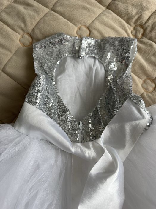 Плаття сніжинка пишне святкове