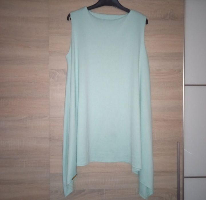 Sukienka elegancka asymetryczna