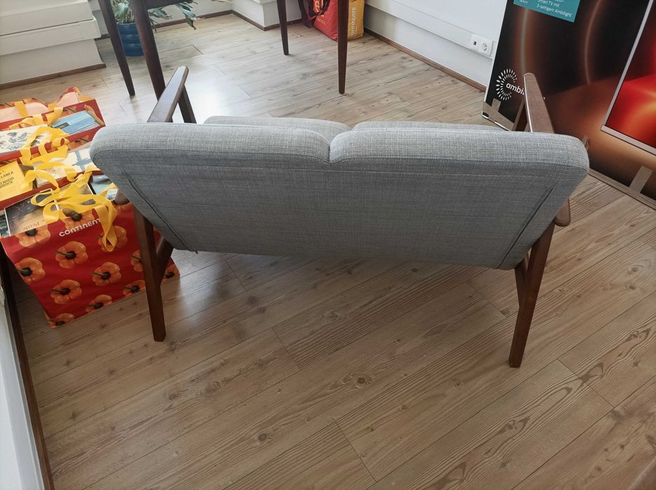 Sofá de 2 lugares cinzento IKEA