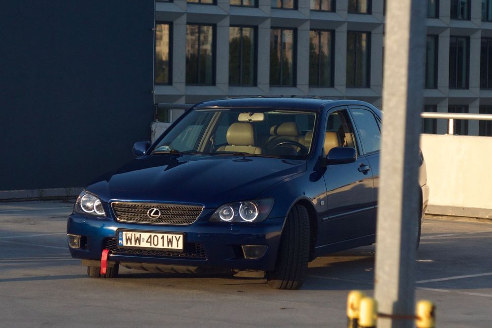 Lexus IS Lexus is200 LPG po PT