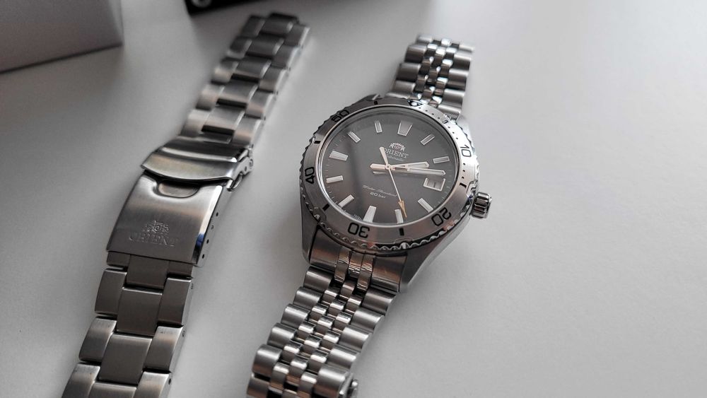 Zegarek Orient Mako 40 bransoleta Jubilee  plus dodatki