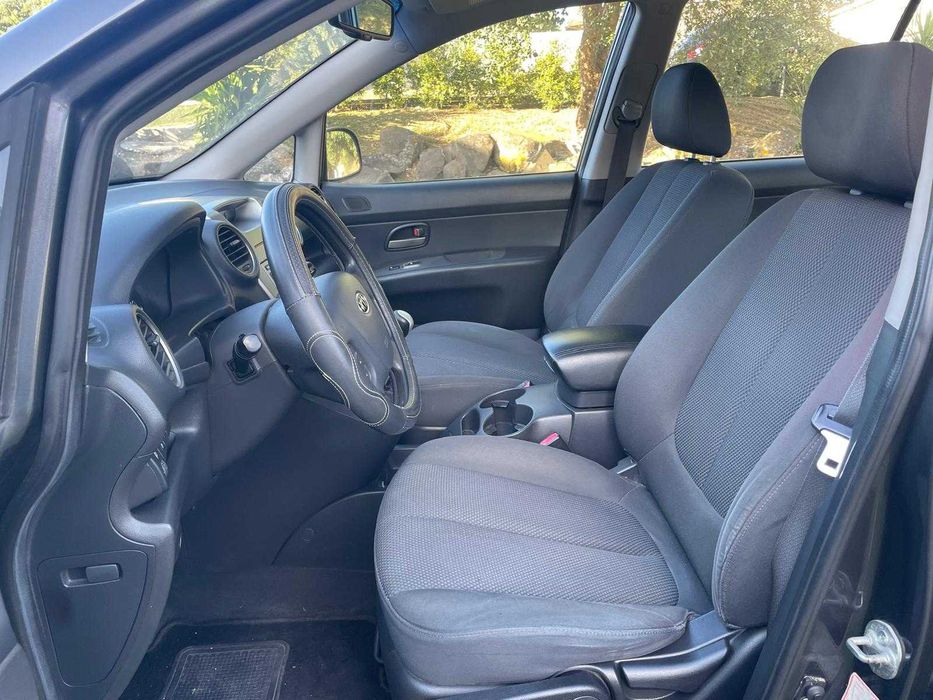 Kia Carens Mood 2.0 CRD 7 Lugares