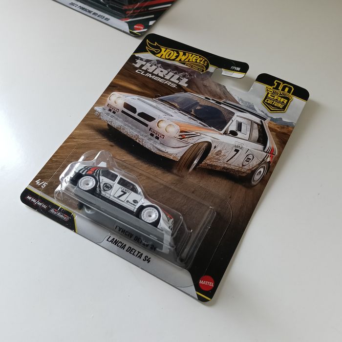 Hot Wheels Premium Pack Porsche 911 GT3 RS & Lancia Delta S4