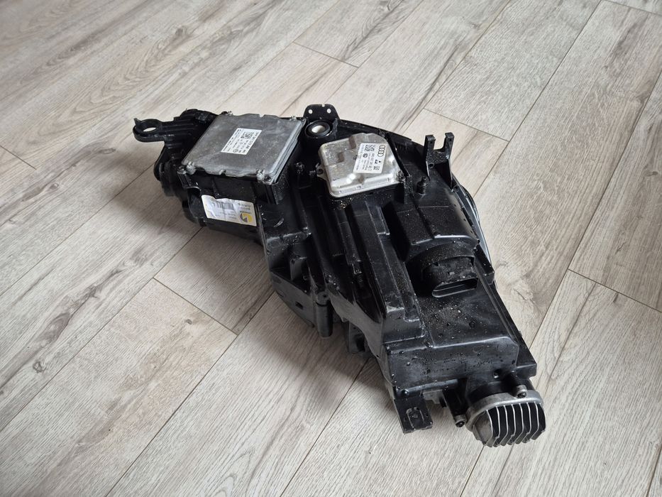 Фара ліва Audi A4 B9 Full Led 2016-2019 USA