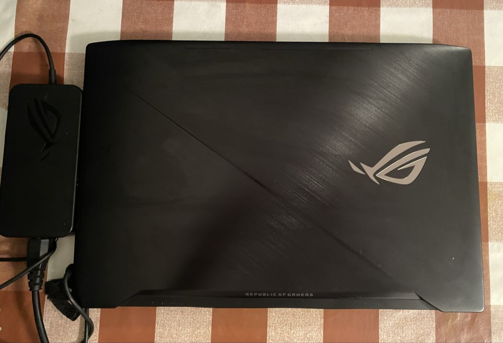 Asus ROG/i7-7850H/NVIDIA CTX(4GB)RAM 16GB/SSD 960GB/ АКБ 5г30хв