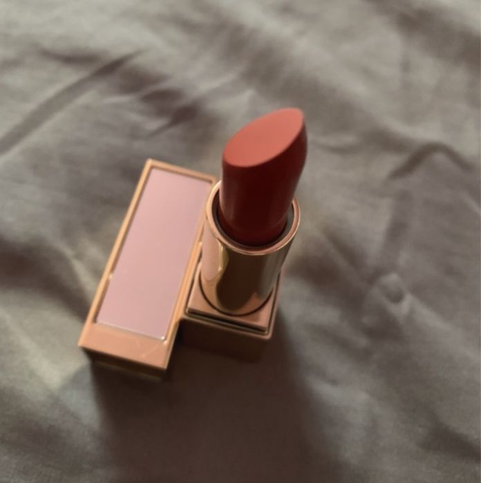 Estee Lauder pomadka do ust