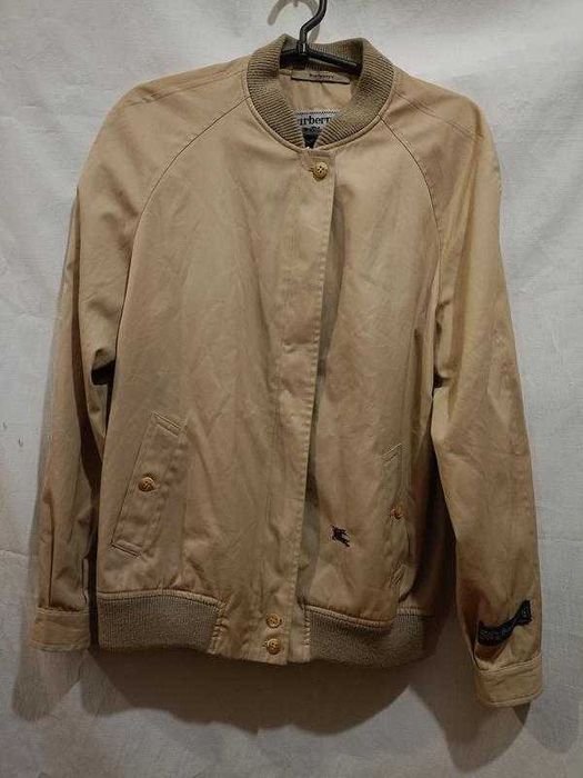 Куртка бомбер на блискавці від Burberry( оригинал) розмір S