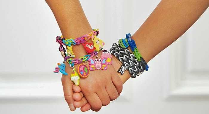 Pulseiras artesanais coloridas feitas à mão | Personalizáveis