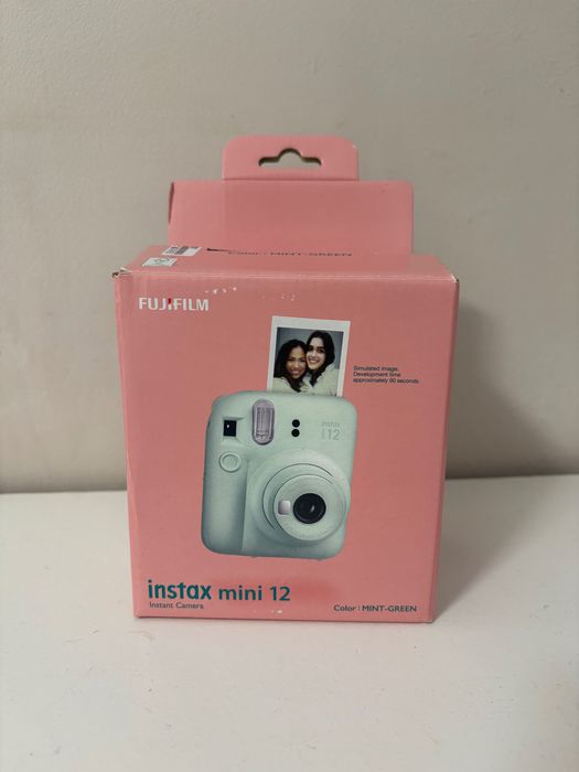 Câmara Instax mini 12