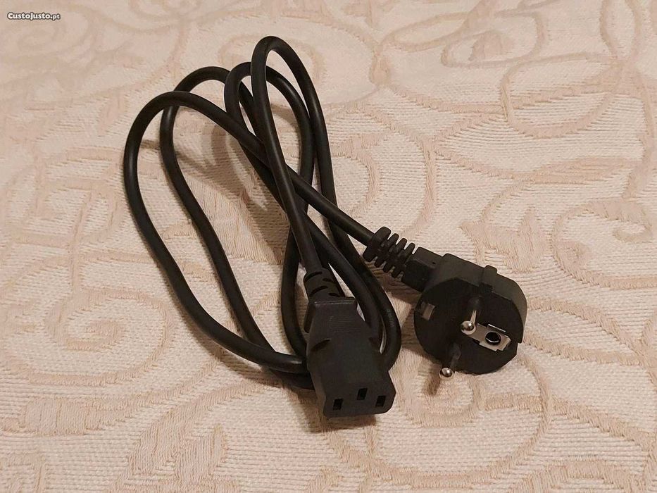 Cabos de Alimentação