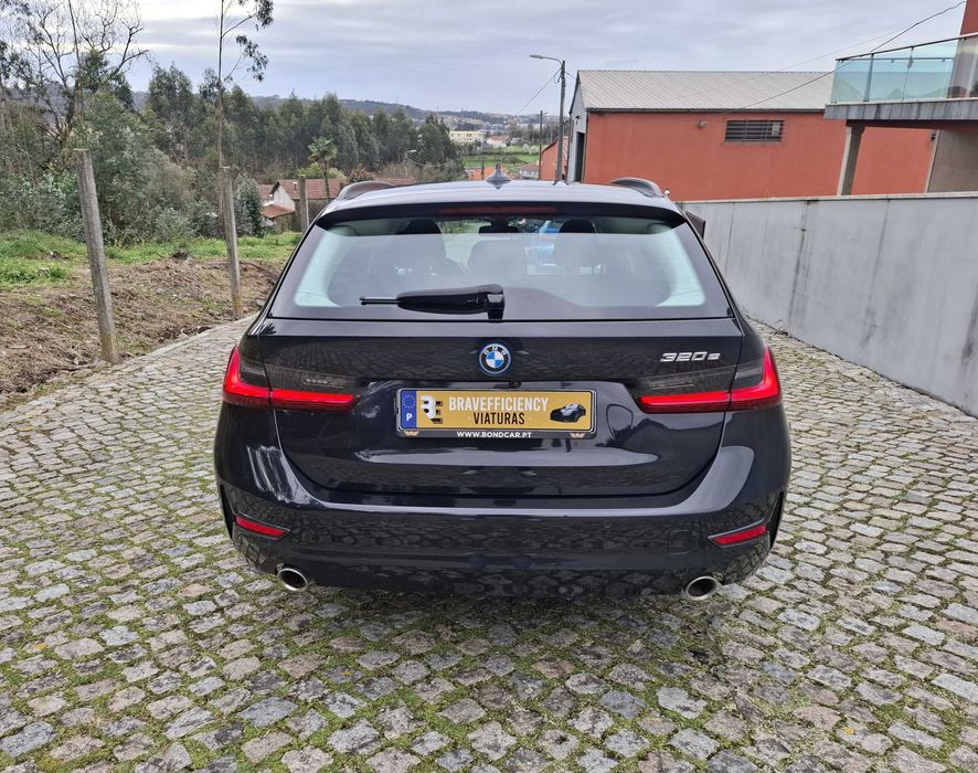 BMW 320e Drive Touring Híbrido Gasolina Plug-In (204CV) de 2022