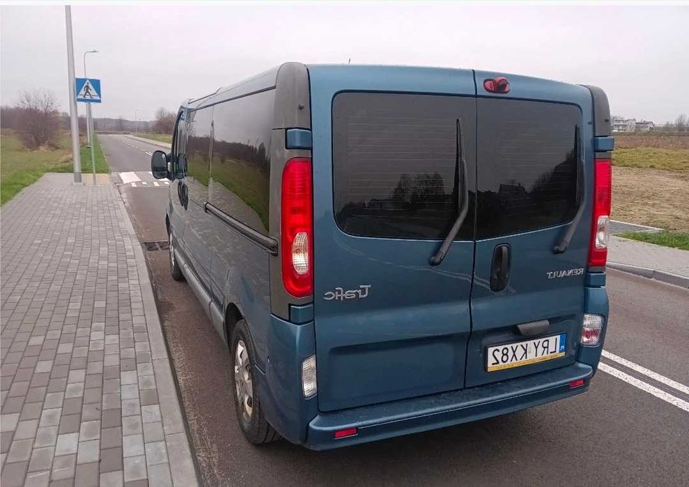 Renault Trafic  ( рено трафик )