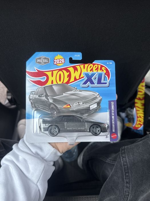 Hotwells XL Nissan Skyline GT-R (BNR32)