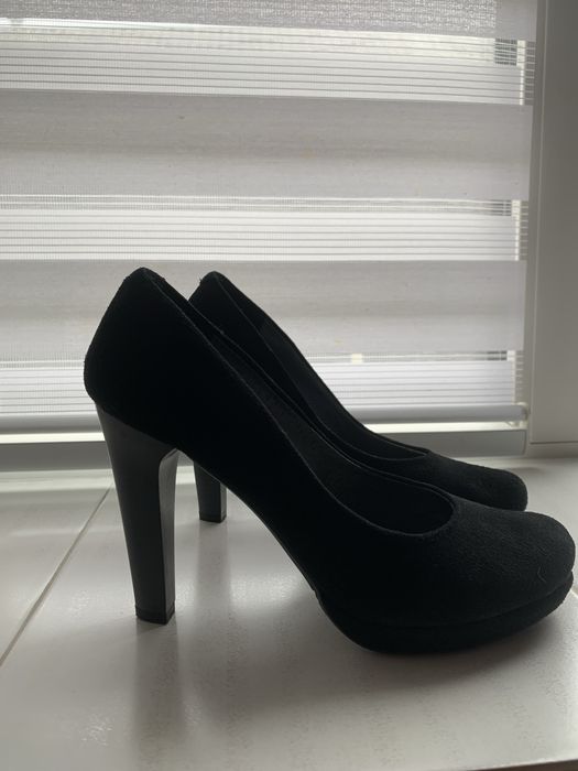 Замшеві жіночі туфлі 39 розмір