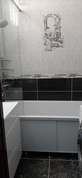 Продам 3-х квартиру г. Краматорск возле рынка ул. Парковая 87