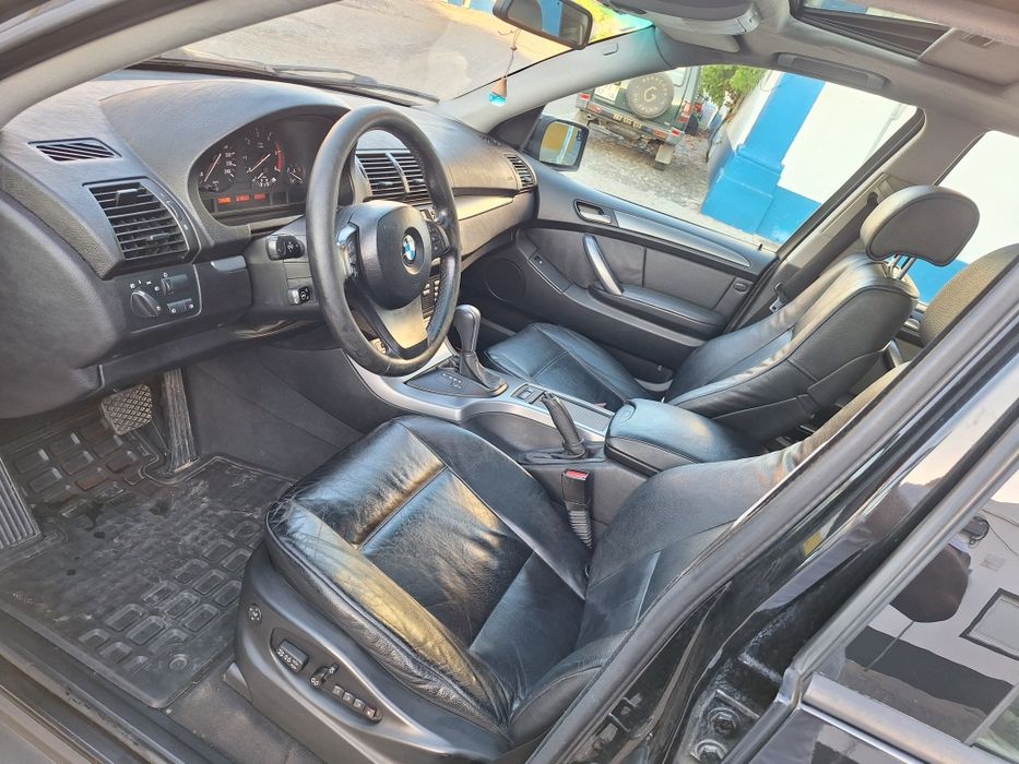 Vende-se Suv BMW x5 3.0 E53 218cv caixa automática de 6v