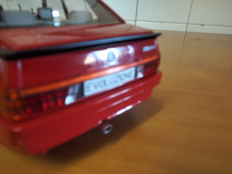 Miniaturas de carros 1.18