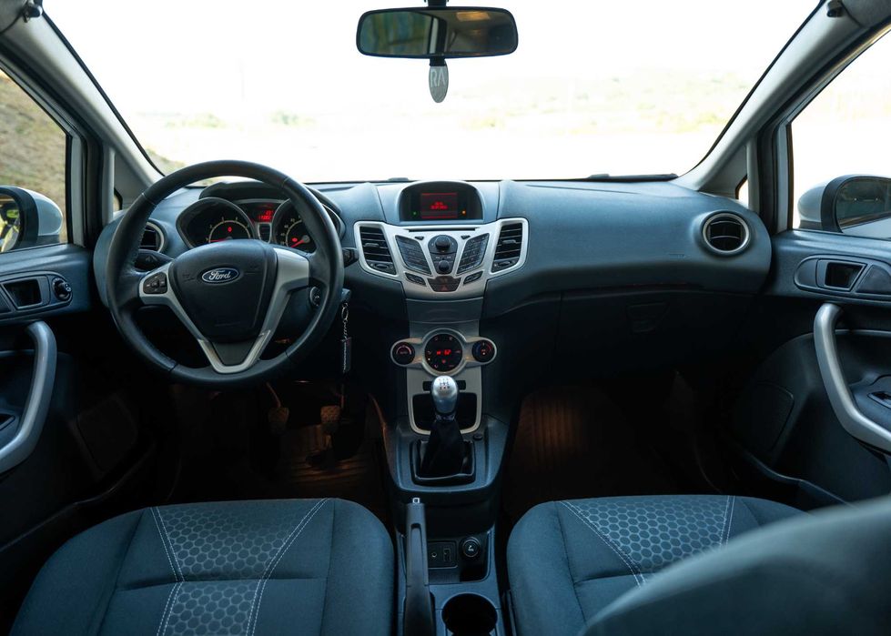 Ford Fiesta 1.25 Titanium || Nacional // GARANTIA - 115 000 km