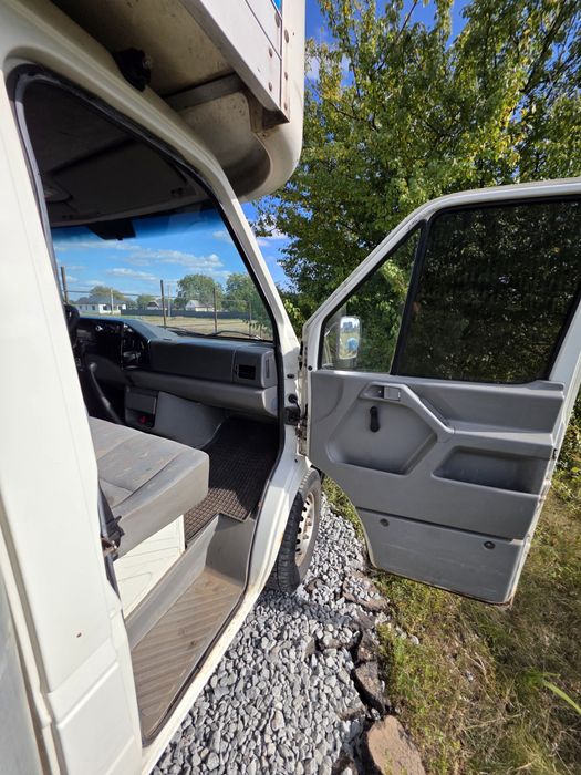 Продам вантажний VW LT 35
