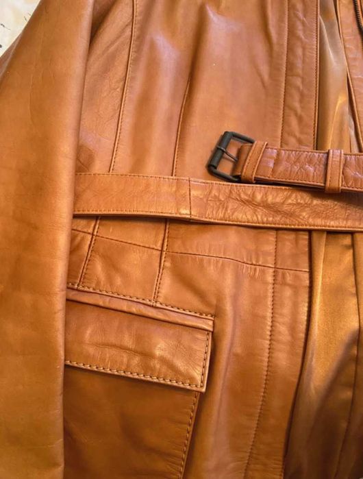 Genuine Leather jacket (cortefiel-size g)