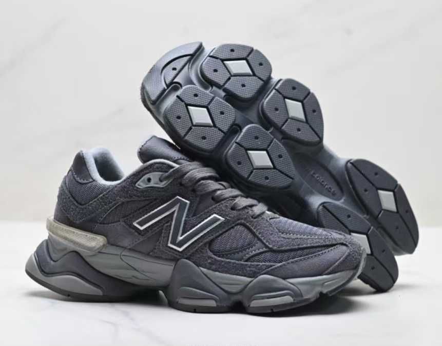 New Balance NB 9060 R.43