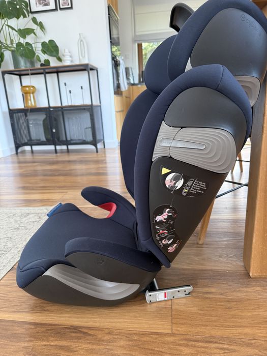 Fotelik do samochodu Cybex Solution s-fix 15-36 kg