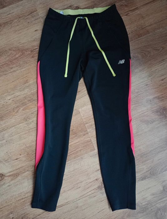 Leginsy New Balance rozmiar M w idealnym stanie