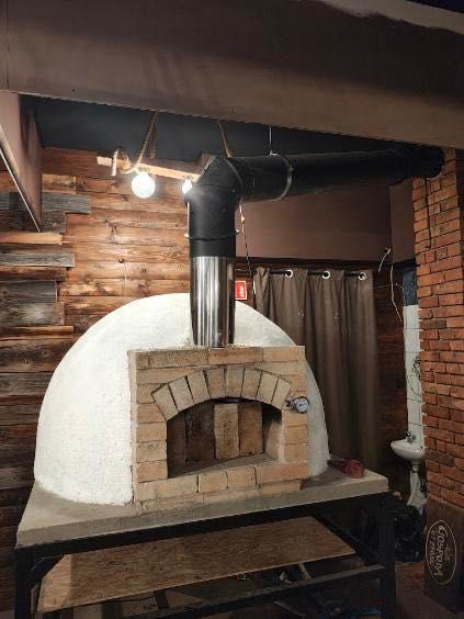 piec do pizzy opalany drewnem