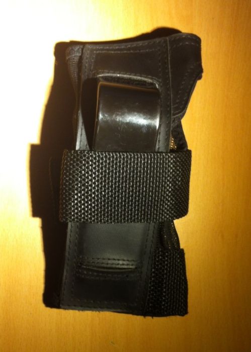 Protector de pulso direito da Rollerblade64862359295105121