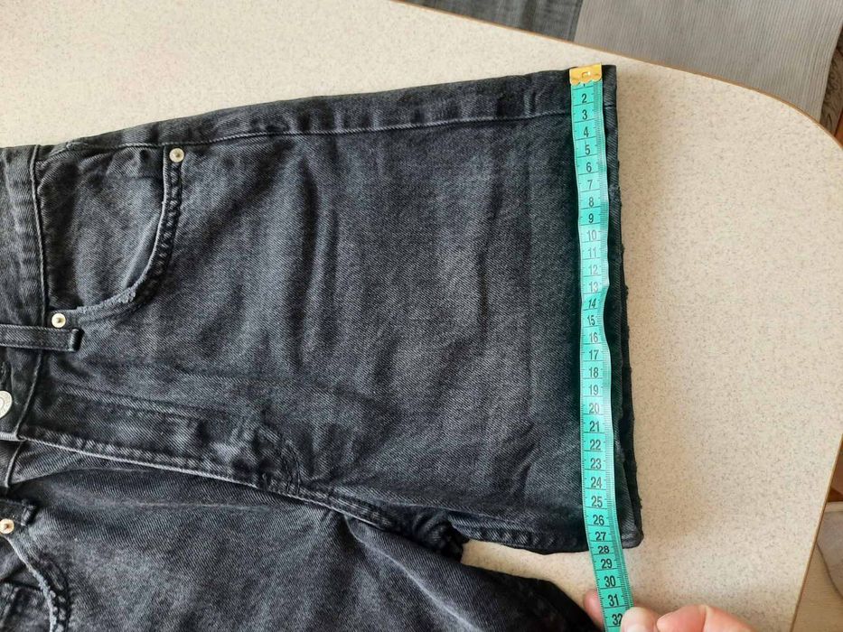 Джинсові шорти  Zara Rigid Mom Fit Bermuda 34 XS