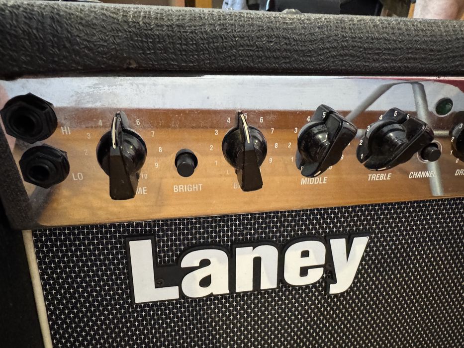 Amplificador Laney LC30