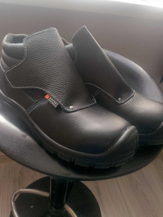Buty robocze 44 nowe