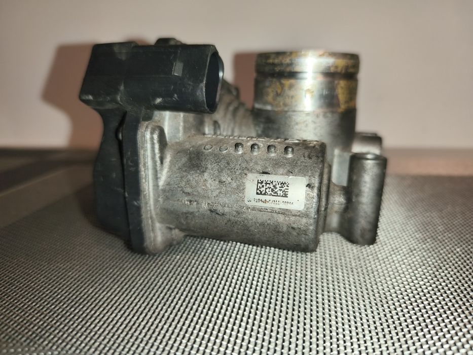 Corpo borboleta usado