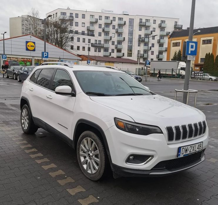Jeep Cherokee