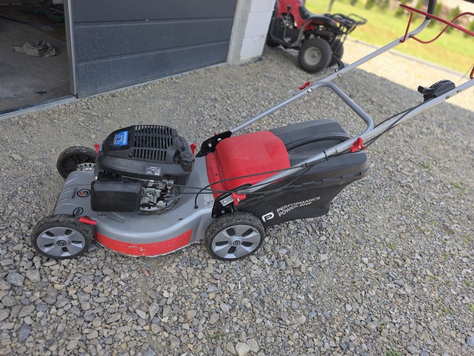 Kosiarka honda gcv160 z napędem