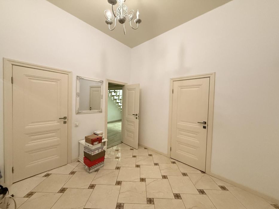 2 Квартира  з ремонт, Бережанська, Сихів, Львів