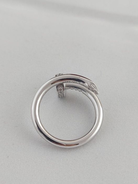 Золотое кольцо Juste un Clou (Гвоздь) в стиле Cartier