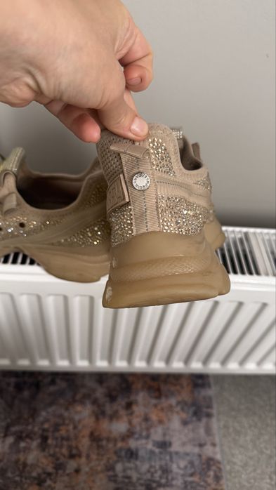 Steve madden кросівки